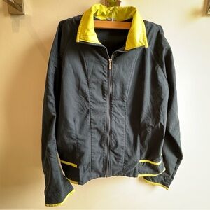 Nike Women's Active Polyester Jacket Size 10-12